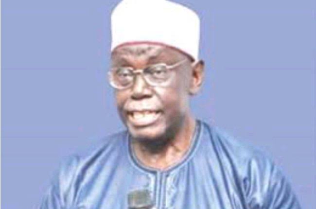 FEATURES & INTERVIEWS