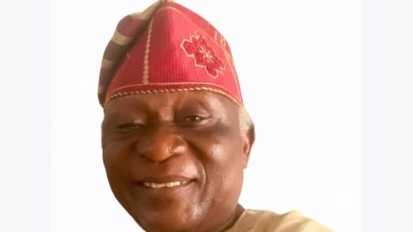 FEATURES & INTERVIEWS